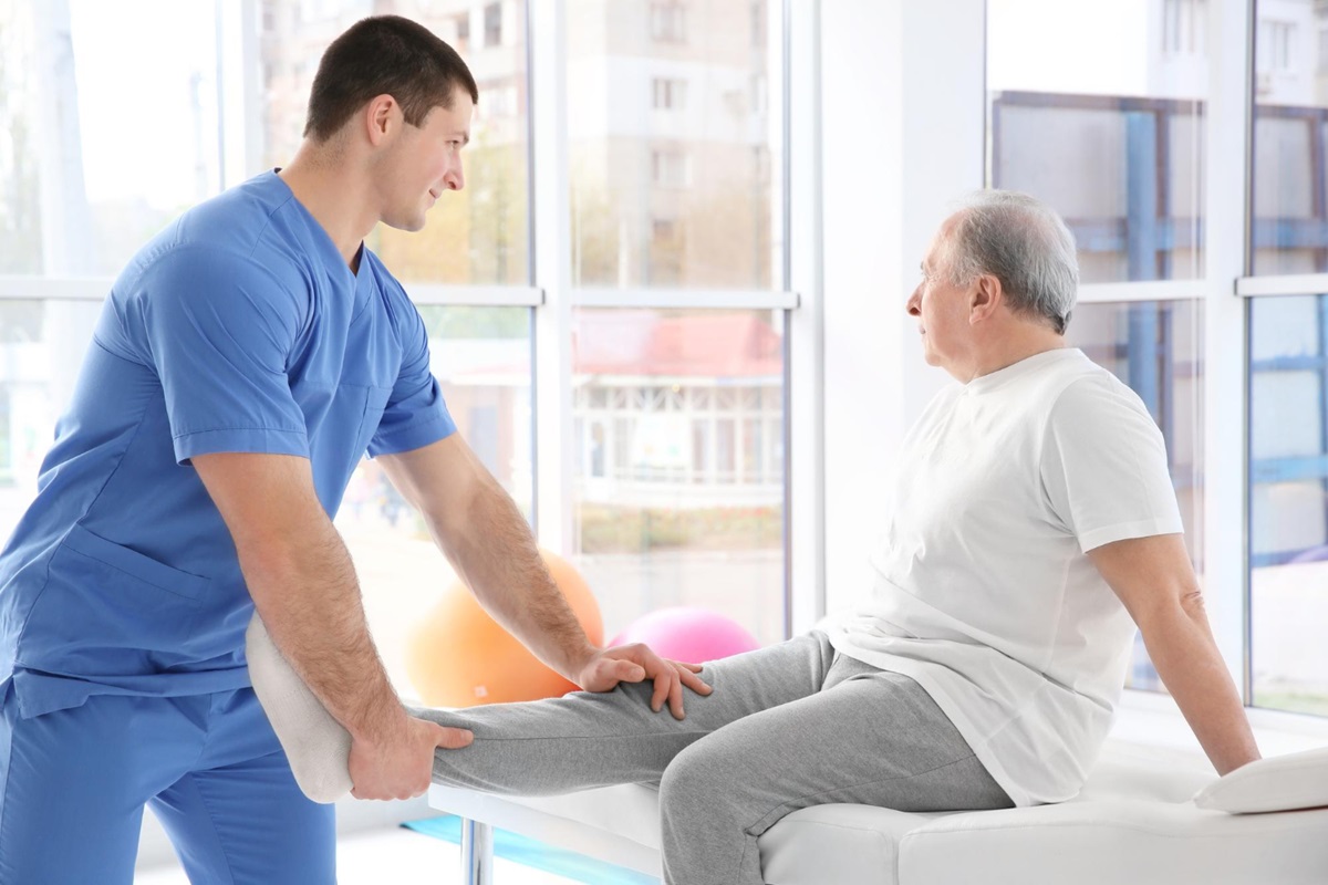 Hip and Knee Pain Linked Conditions and Relief Options